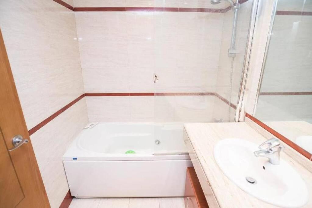 Apartment In Benalmadena - Luxury Complex Bellagio ภายนอก รูปภาพ